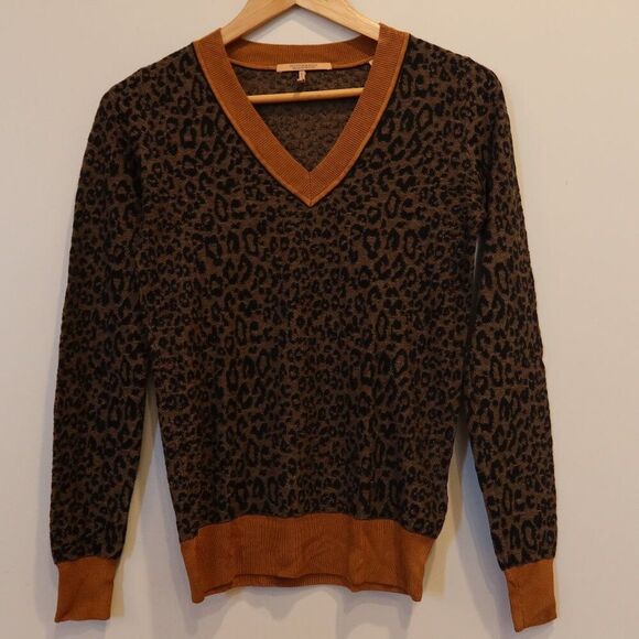 Scotch & Soda Sweaters - Scotch & Soda leopard sweater pullover vneck brown black wool XS preppy fall bas